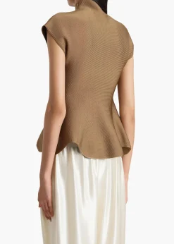 Andra Top in Carob