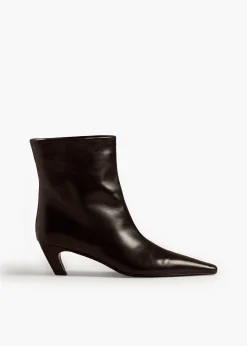 Arizona Boot in Black Leather