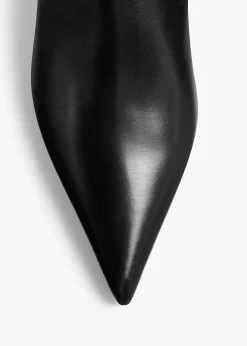 Bella Ankle Boot in Black Leather
