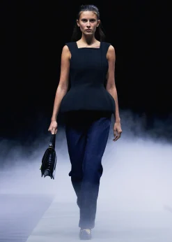 Dani Top in Black