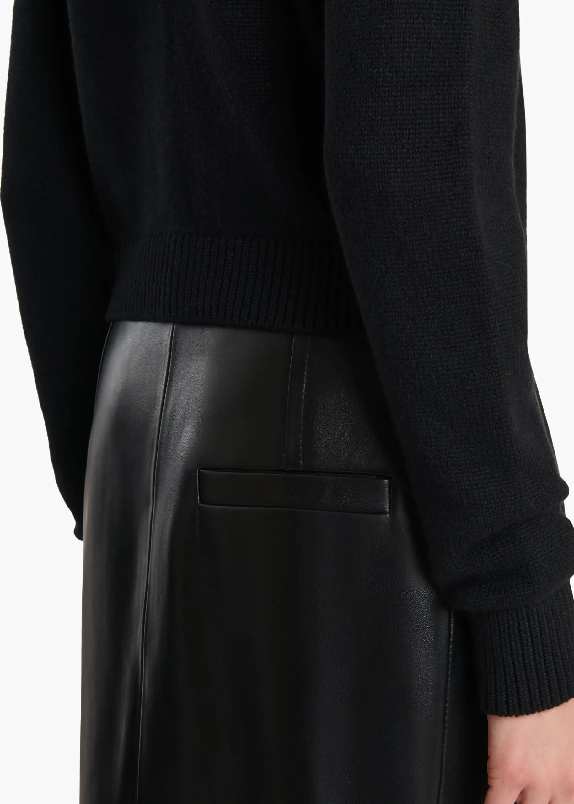 Everheart Cardigan in Black