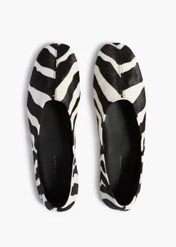 Jane Flat in Zebra Print Haircalf