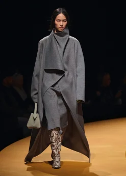 Levitt Coat in Grey Melange