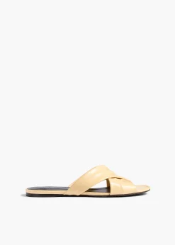 Liria Flat Sandal in Butter Glazed Leather