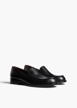Miles Loafer in Black Leather