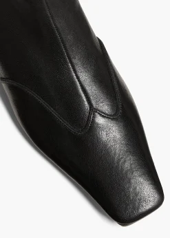 Nevada Stretch Low Boot in Black Nappa Leather