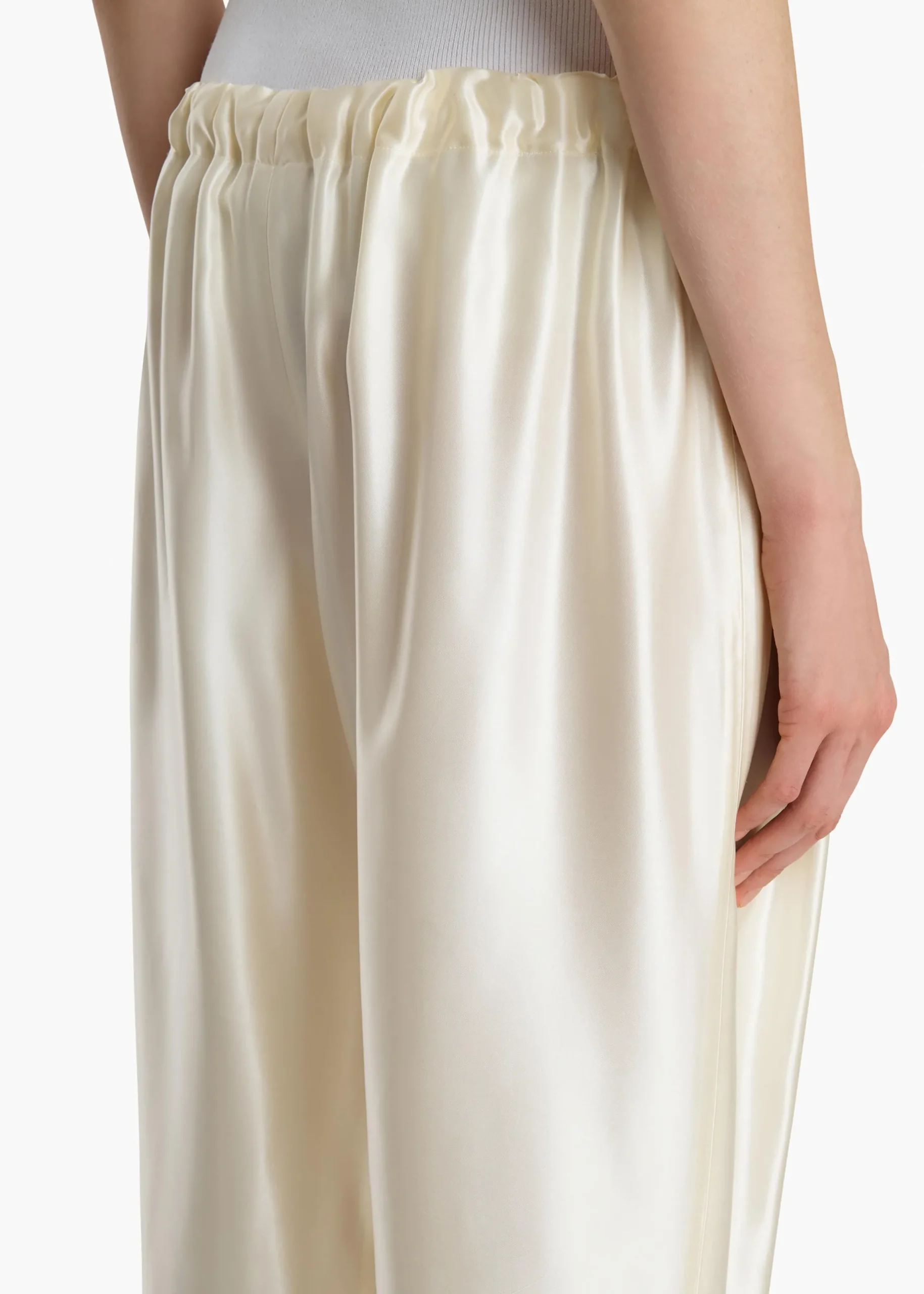 Rohen Pant in Cream