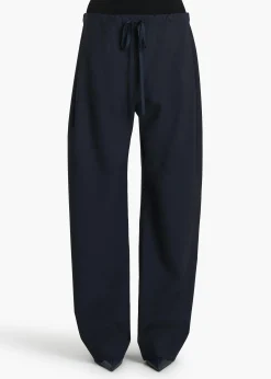 Rohen Pant in Dark Navy