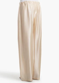 Rohen Pant in Soft Pink