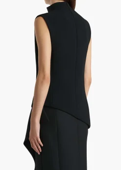Von Top in Black