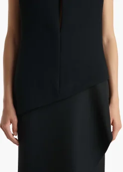 Von Top in Black